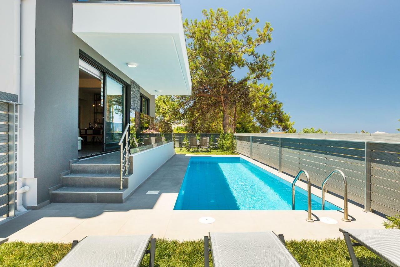 Villa Nisos Villa, Pool & Heated Spawhirlpool, Walking To Beach, By Thinkvilla Sfáka